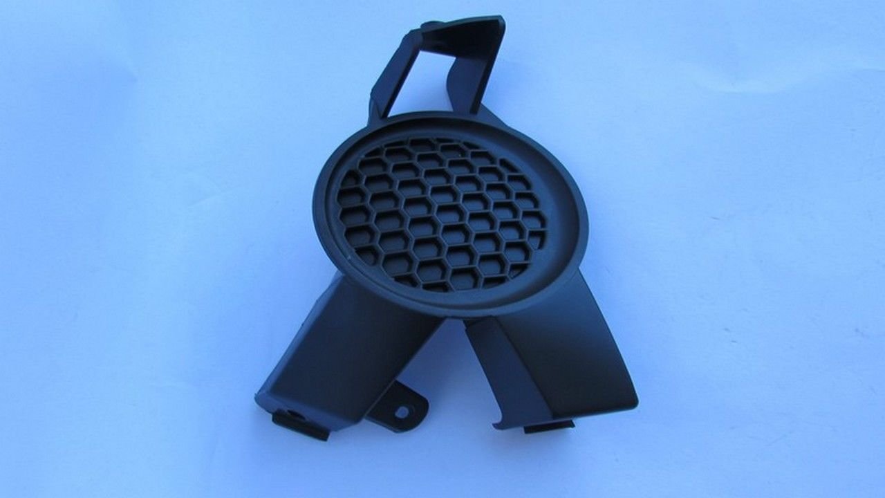 QASHQAI 2007-2010 SİS LAMBA KAPAĞI SOL (SİS DELİKSİZ)