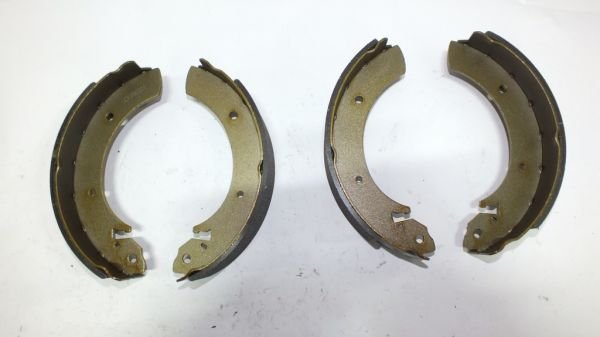 H 100 / REXTON / ACYTON / MUSSO FREN BALATASI ARKA PABUÇLU