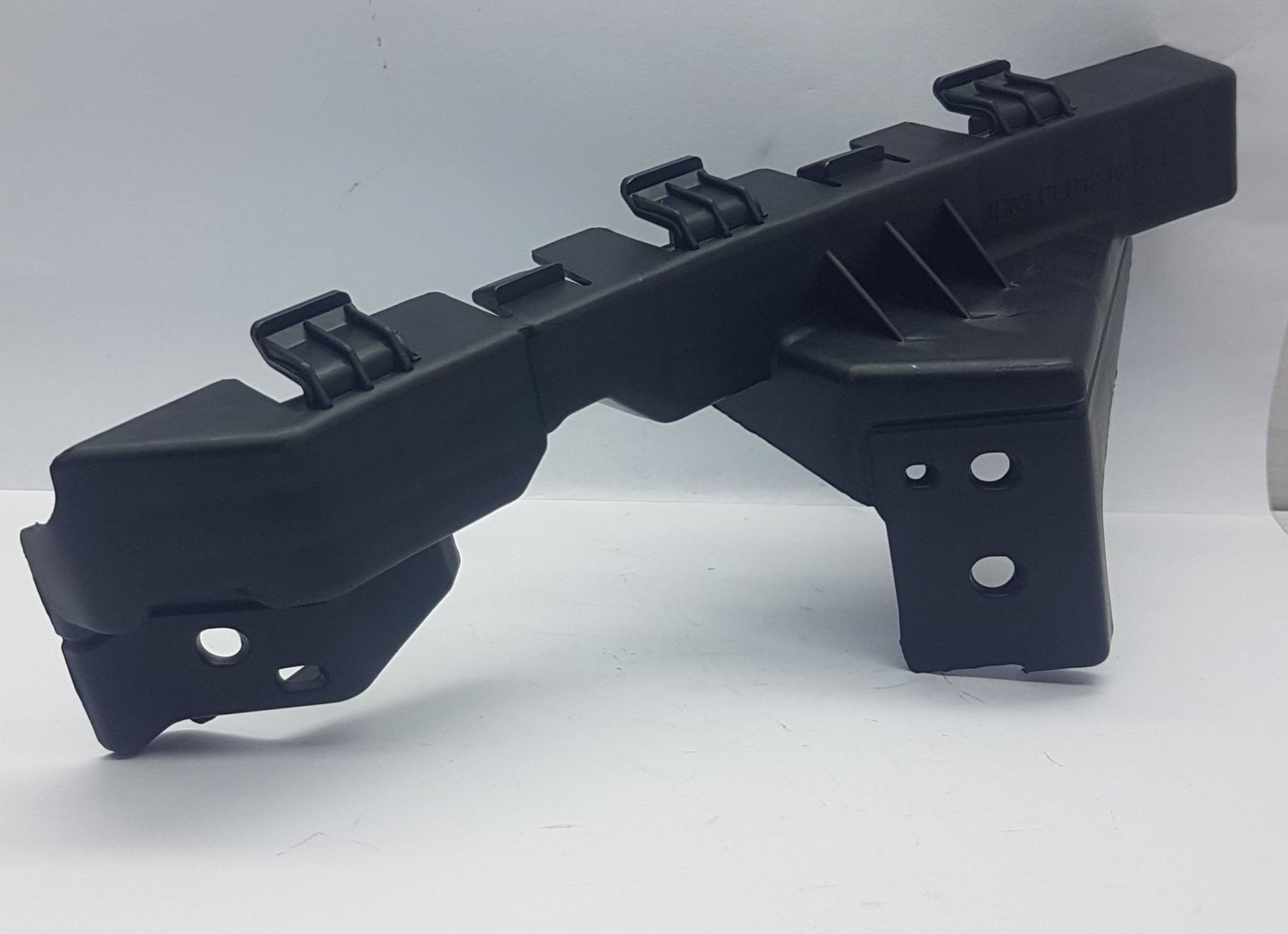 Tampon Braketi Ön Ceed 2012-2014 Sağ Üst