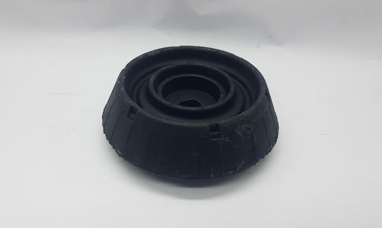 AMORTISÖR TAKOZU I20/BLUE ÖN I10/PICANTO 2004- KESIK DELIKLI