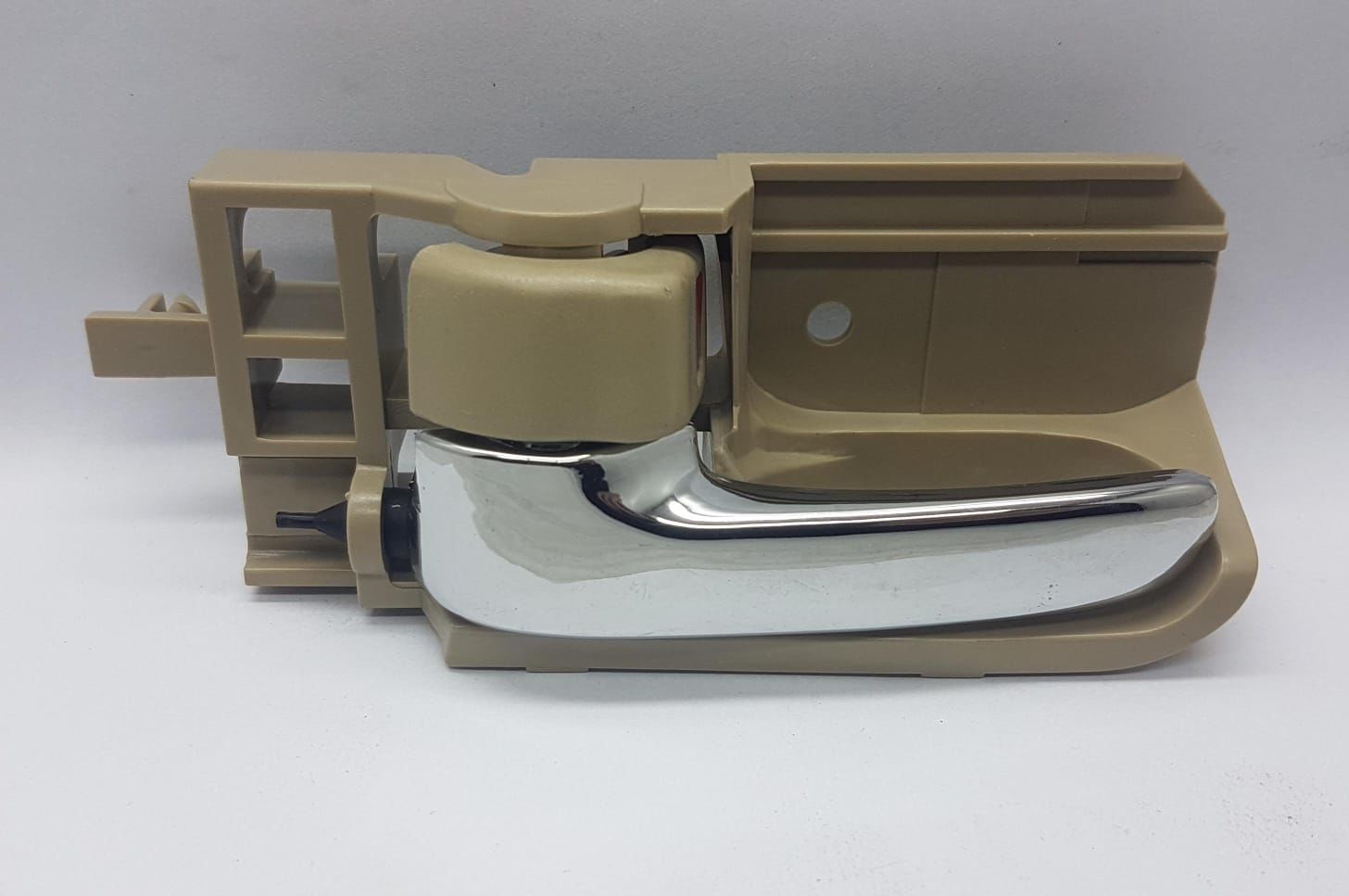 Kapı Kolu Corolla iç Sol 02-06 / Avensis 03-08 Uyumlu Bej-Krom