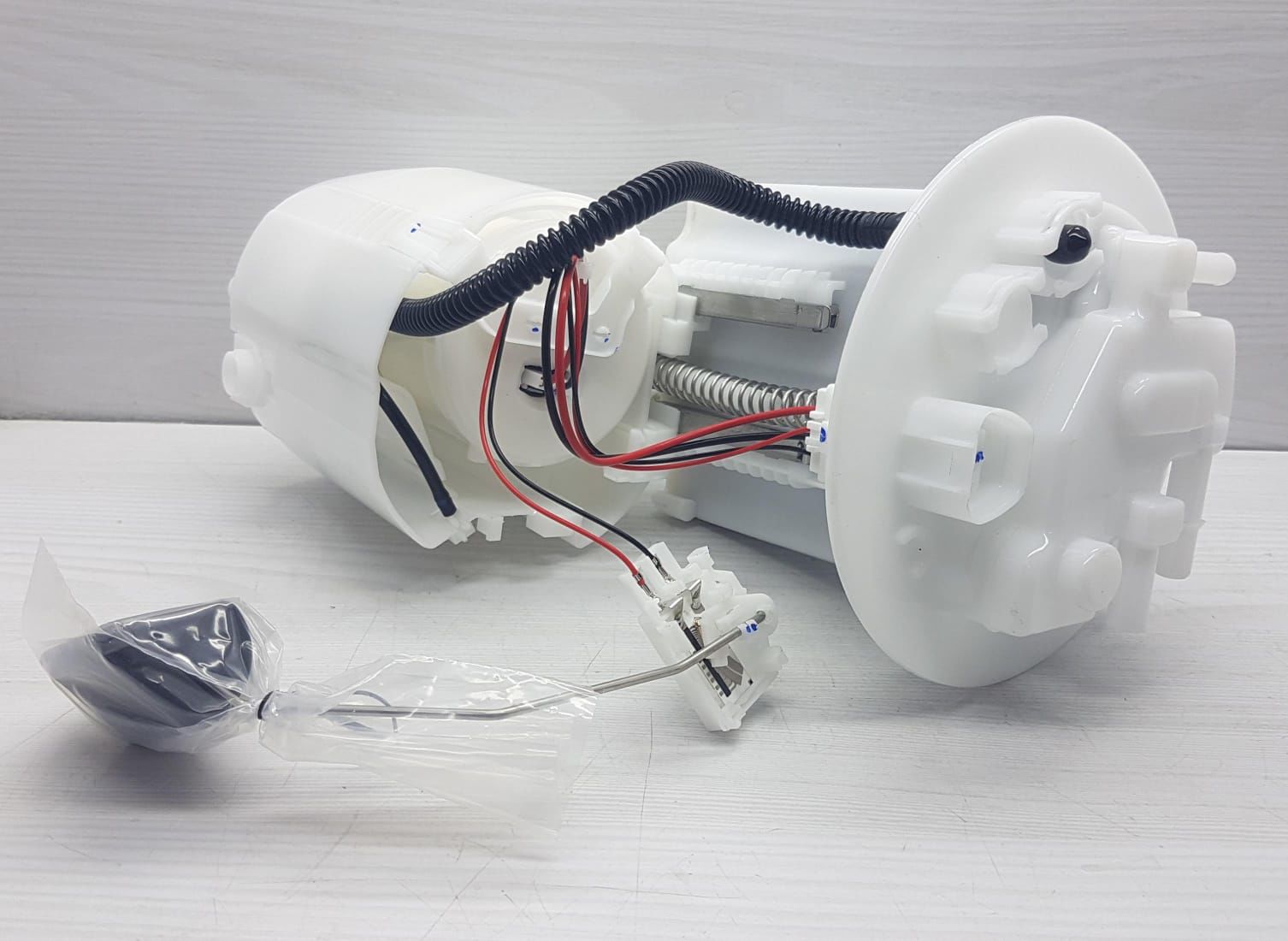 DEPO SAMANDIRA COROLLA 2007-/AURIS/CHR 2014- BENZINLI