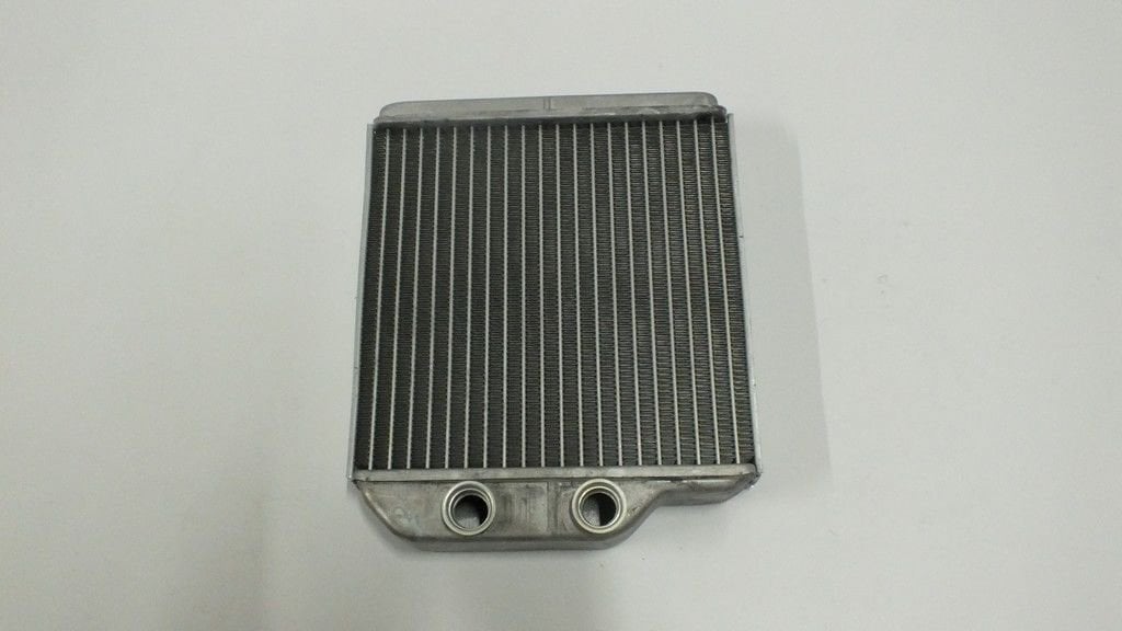 AVENSIS 1997-2003 KALORİFER PETEĞİ