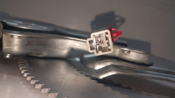 Cam Kriko Civic Sağ Arka 1996-2000 Elektrikli Motorlu