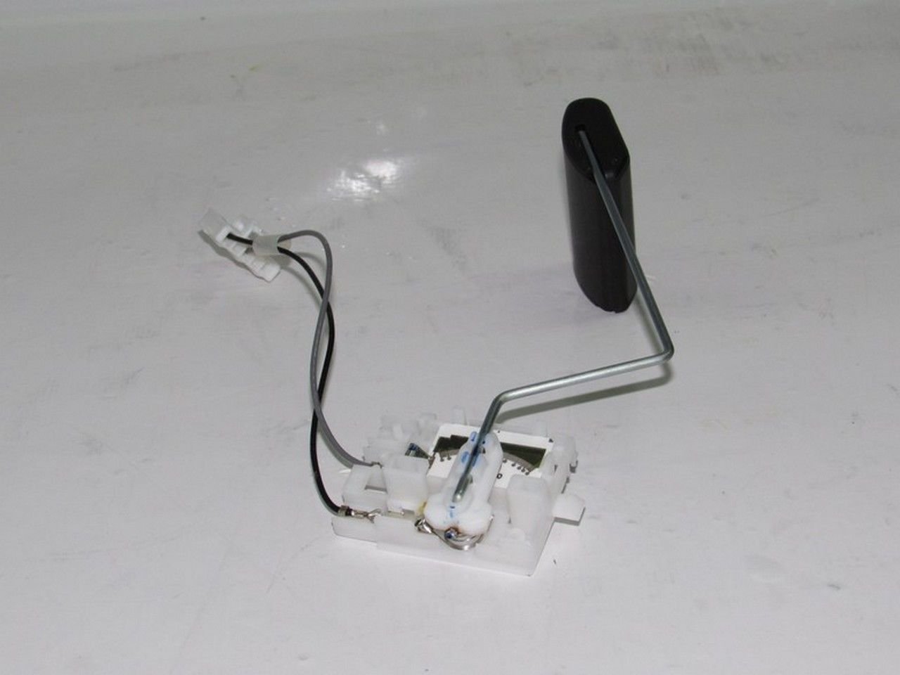 GETZ 2006- BENZİNLİ YAKIT DEPO ŞAMANDIRASI