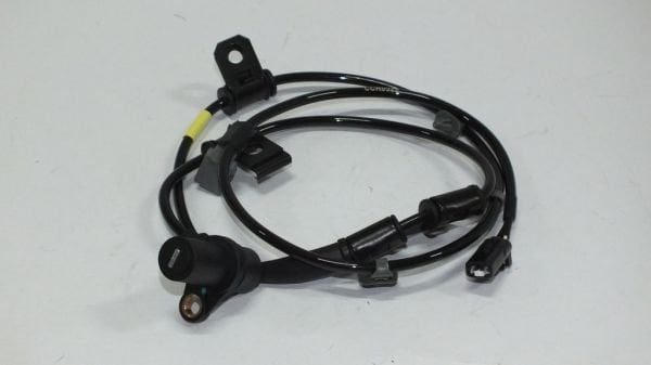 ELANTRA 01-07 / CERATO 03-09 ABS SENSÖRÜ ÖN SOL