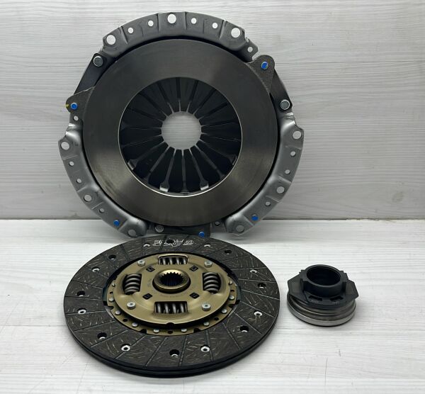 Debriyaj Seti 323 95-02 Familia/Lantis 1.8 baskı balata rulman