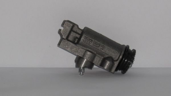 HD 75 04- ÖN FREN MERKEZİ SOL(SOL TEKER)