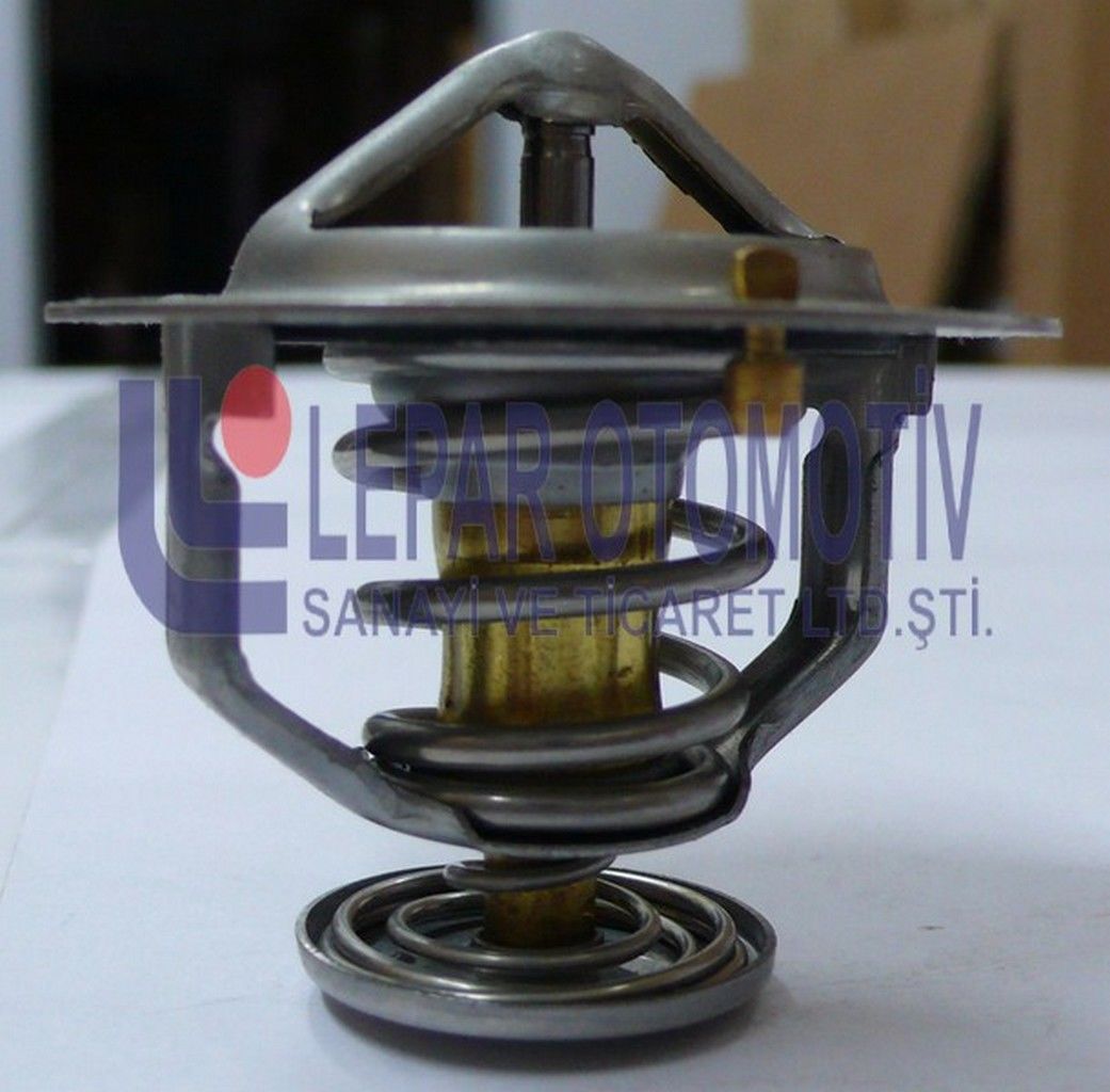 HILUX D4-D 2005- TERMOSTAT 82 C