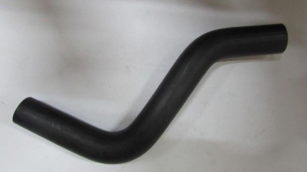 626 RADYATÖR ALT HORTUMU