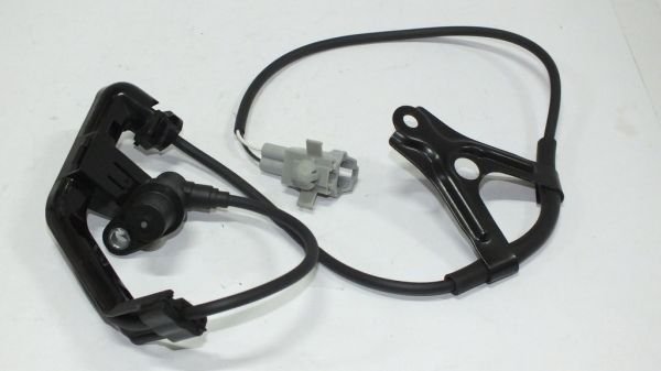 COROLLA 98-02 ABS SENSÖRÜ ÖN SOL