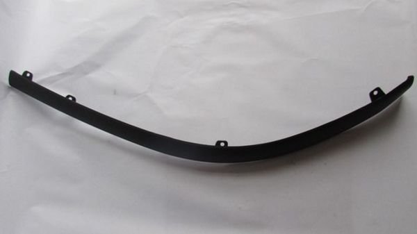 AURIS 2007-2009 ÖN TAMPON ALT PARÇA KARLIK SAĞ