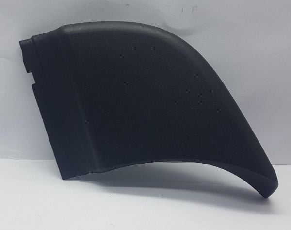 Tampon Basamağı Üst Plastik Hilux 2006-2015 Sol