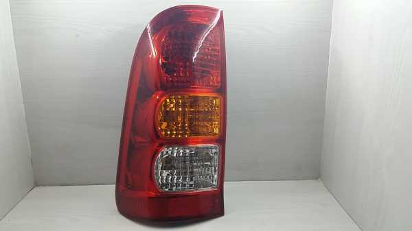 Hilux stop lamba Sol 06-11 arka far fren camı 81560-0k010