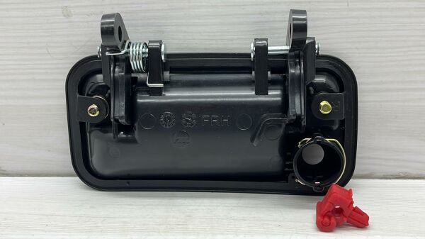 Kapi Kolu 626 Ön DIŞ Sağ 88-92 Siyah