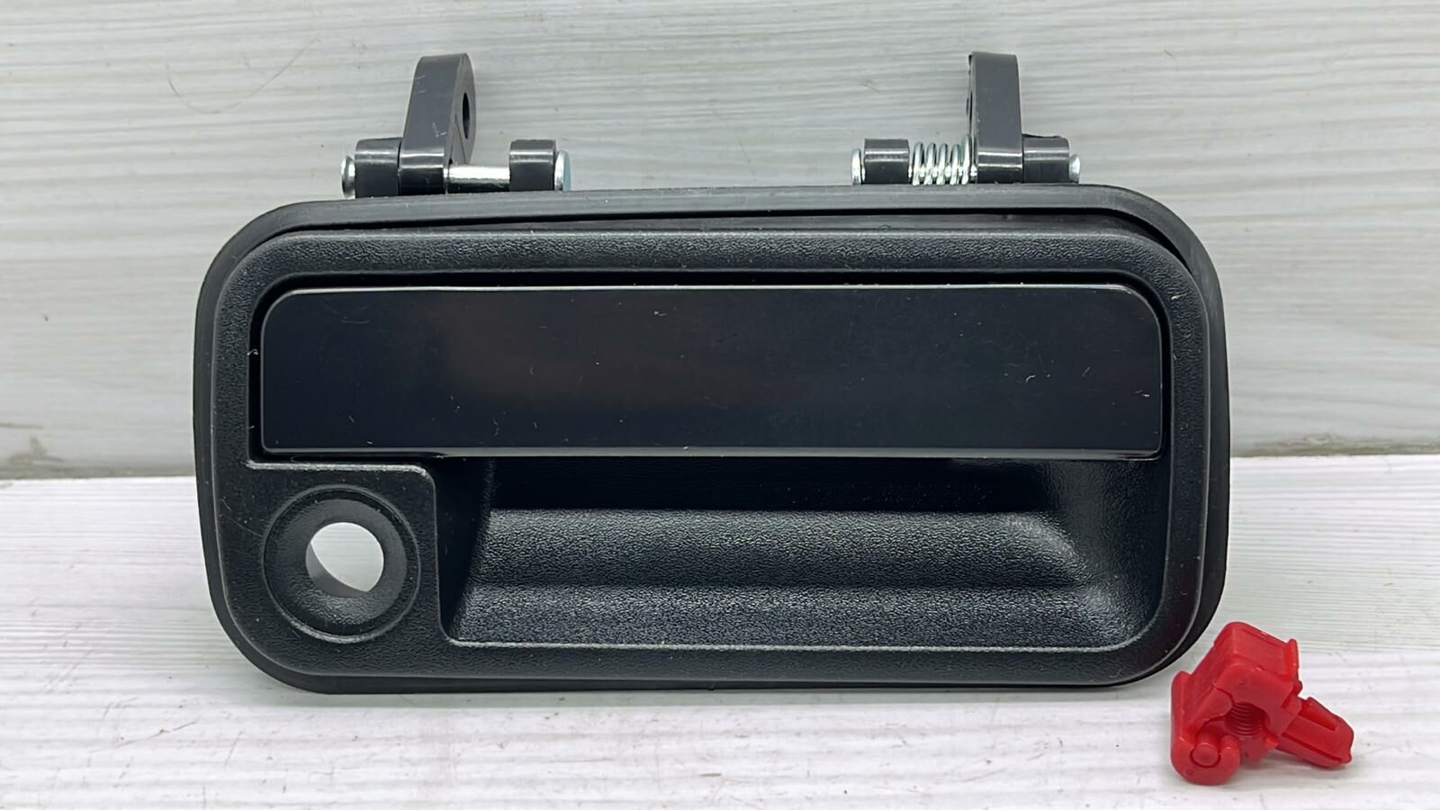 Kapi Kolu 626 Ön DIŞ Sağ 88-92 Siyah