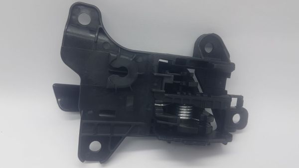 Kapi Kolu Elantra Ön iç Sağ 16-