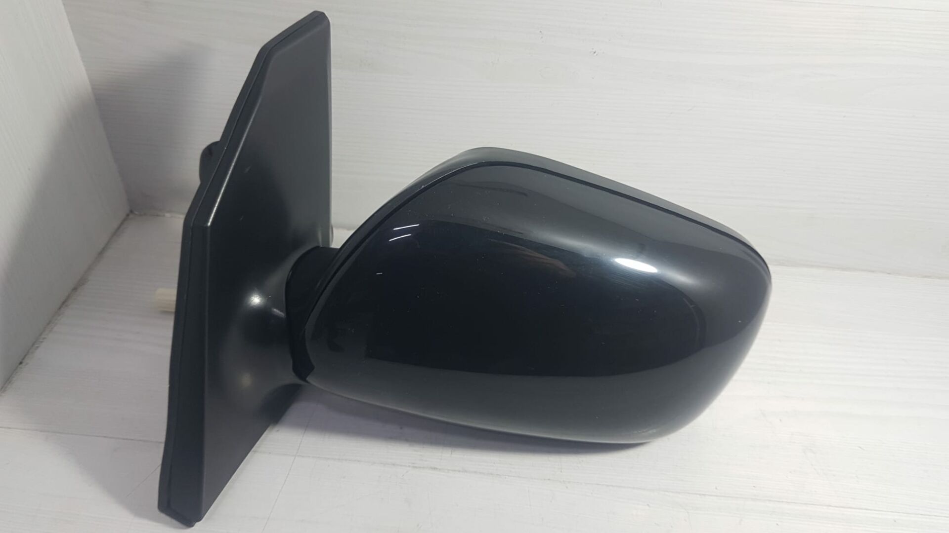 corolla ayna elektrikli 5 fişli yuvarlak 03-06