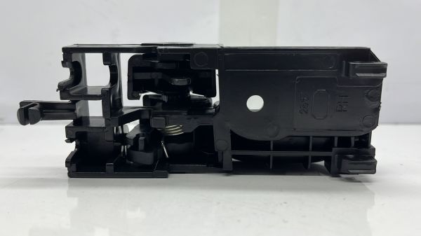 Kapi Kolu Hilux iç Sağ 05-