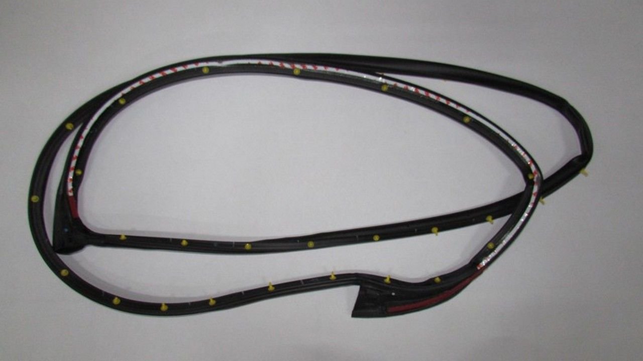 İ20 2007-2014 KAPI CEVRE FITILI ÖN SAĞ