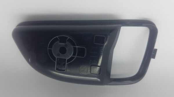 Kapi Kolu i30 Ön iç Sol Çerçeve