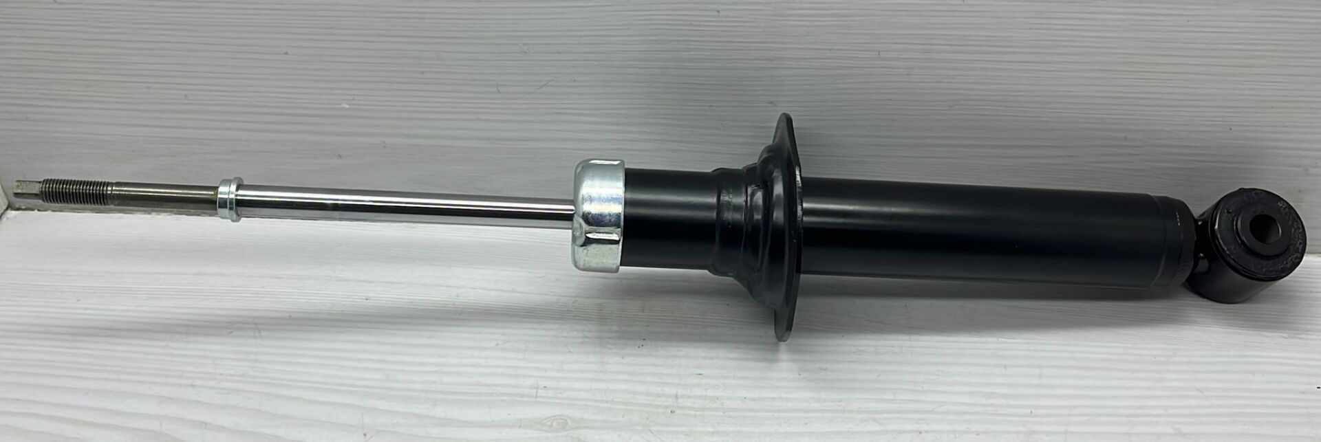 AMORTISÖR ARKA ALMERA 00-