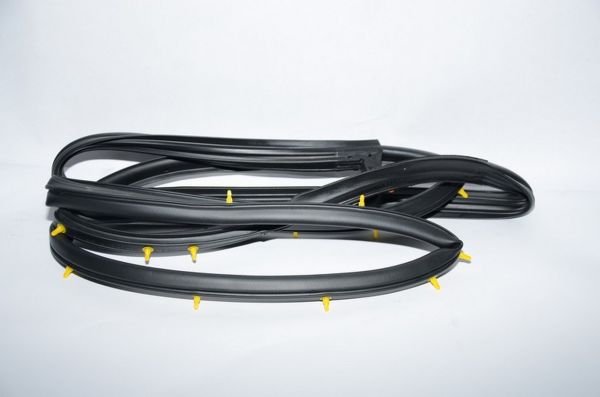 ACCENT 2000-2005 KAPI ÇEVRE FİTİLİ ARKA SAĞ