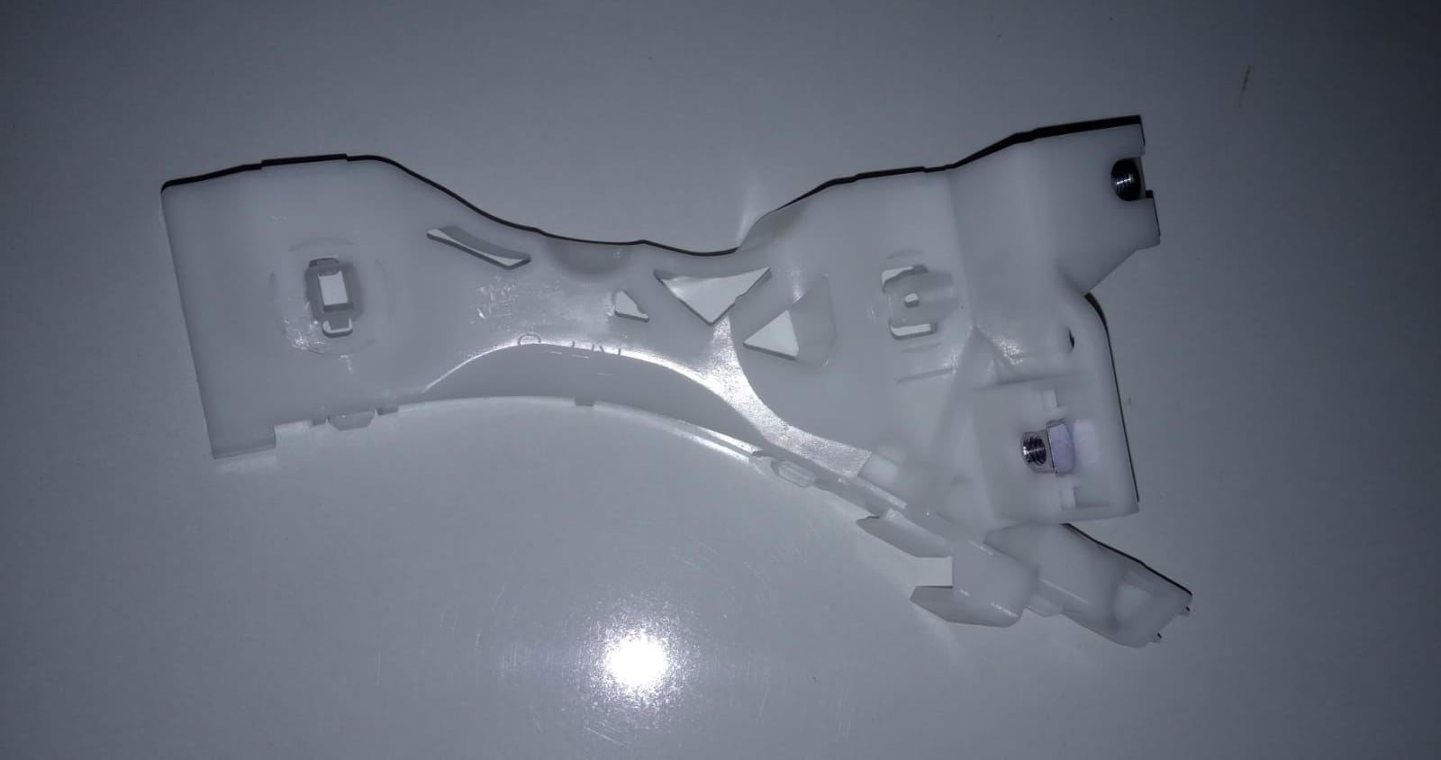 BRAKET TAMPON MAZDA 3 04-08 ÖN RH (KÜÇÜK)