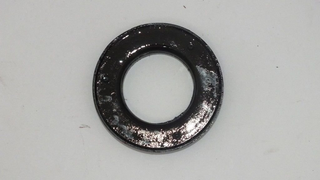 323 99- AMORTİSÖR TAKOZ BİLYASI