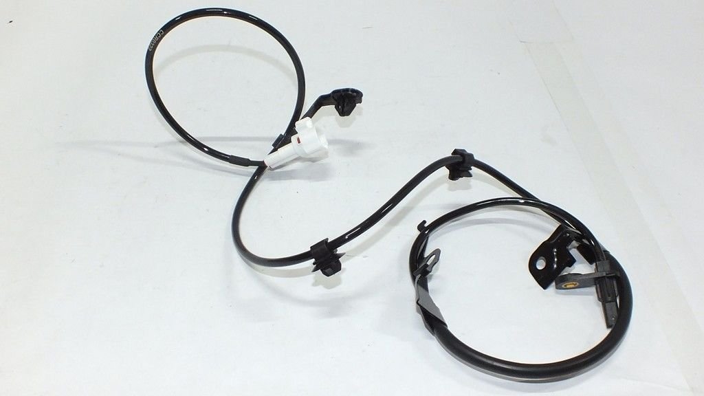 YARIS 06- 12 ABS SENSÖRÜ ÖN SOL