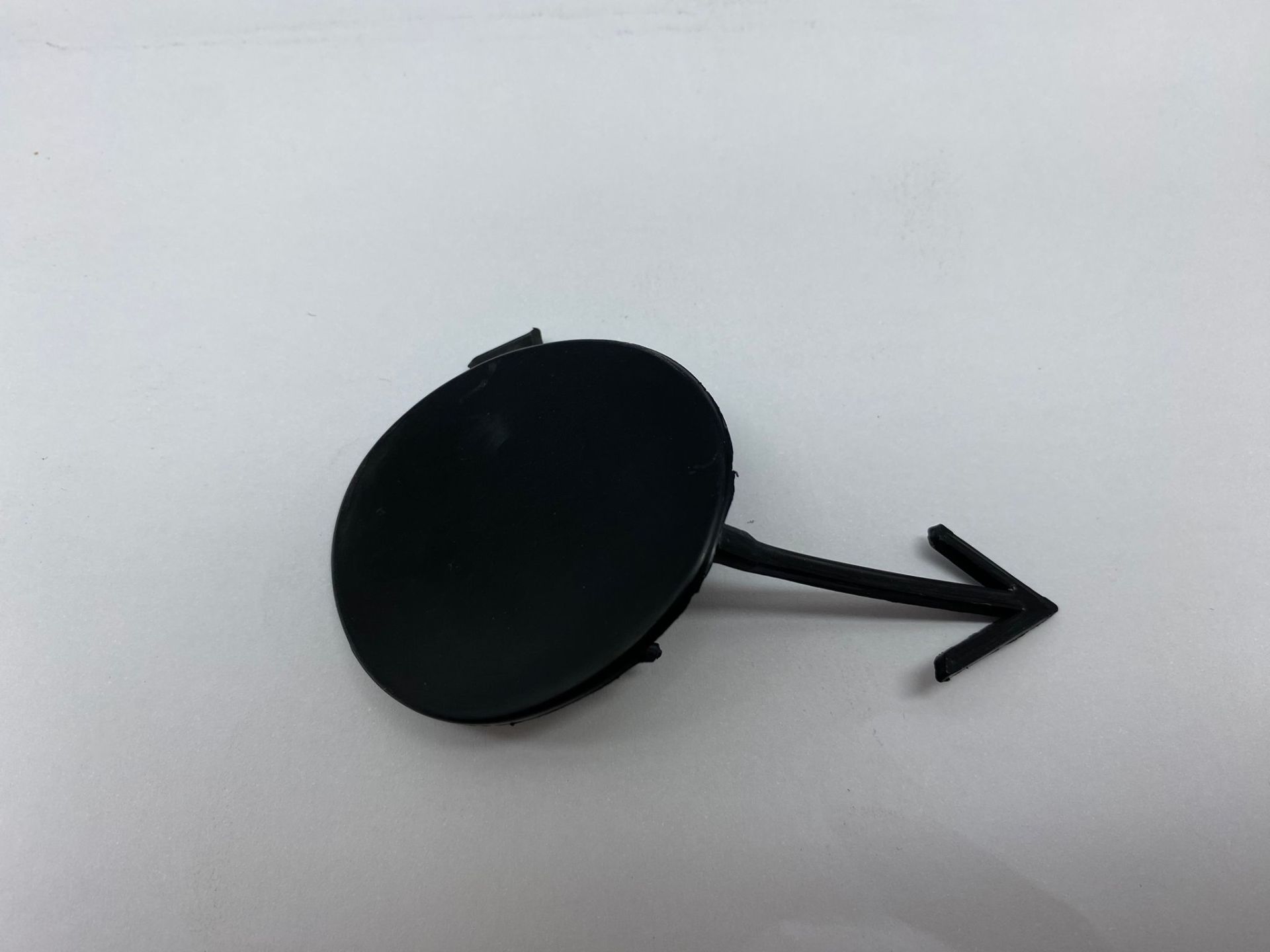 Çeki Demir kapağı Ön i30 12-15