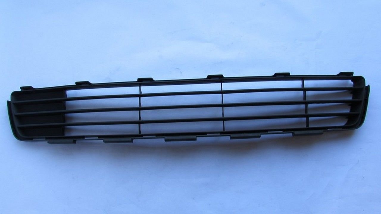 YARIS 2010-2011 ÖN TAMPON IZGARASI