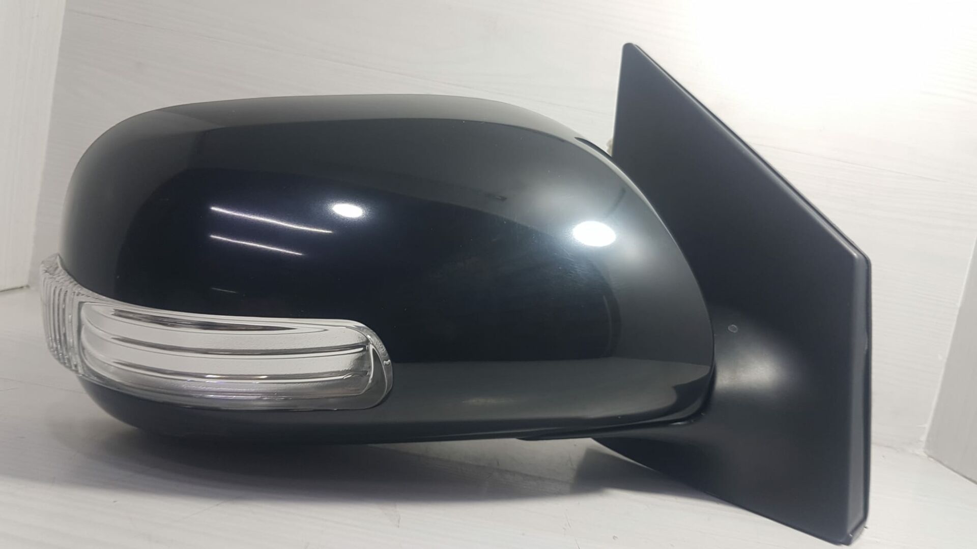 corolla ayna elekt.katlamalı siny. 9 pin 10-13