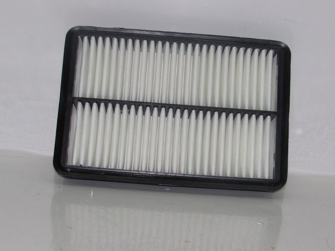 CERATO 2005- / SPORTAGE 2010- HAVA FİLTRESİ