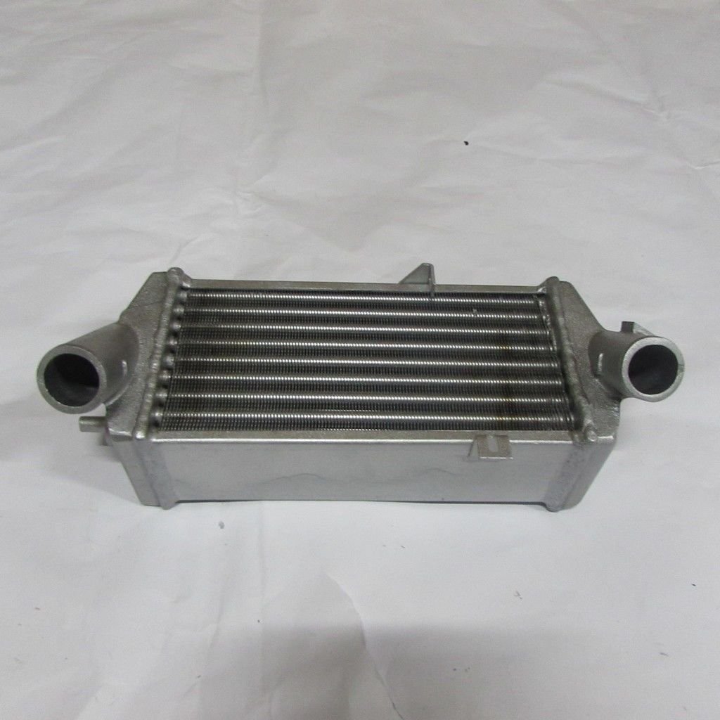 BLUE 2014-2018 / İ20 2015-2018 / i30 2014-2016 /CEED 2014-2016 DİZEL INTERCOOLER - ARA SOĞUTUCU-300x160x95