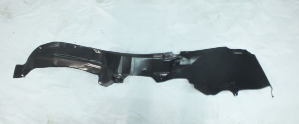 CARISMA 2000-2004 ÇAMURLUK DAVLUMBAZI ÖN SAĞ