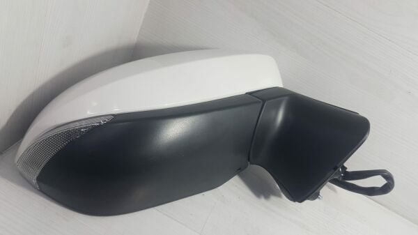 corolla ayna katlamalı sinyalli sağ 19-