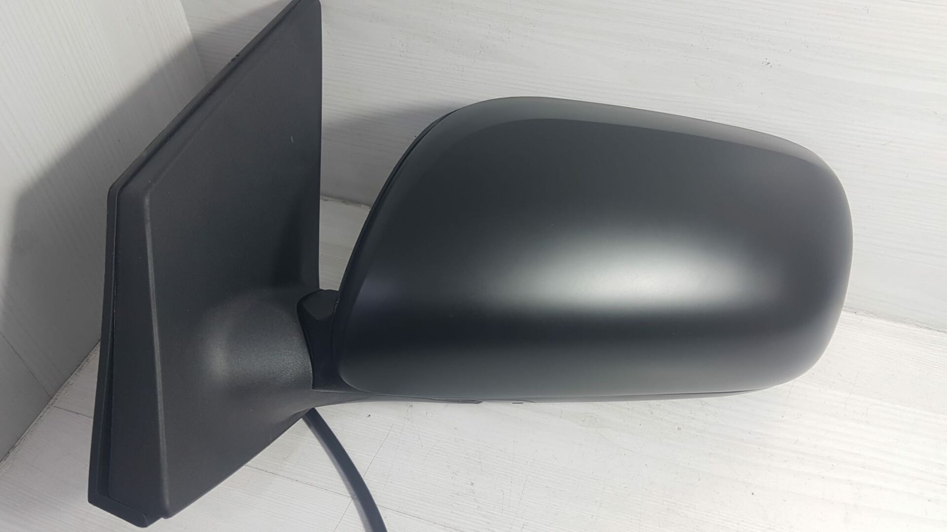 corolla ayna 3 fişli elek.ısıtmalı 06-09