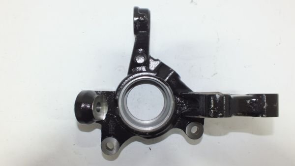 COROLLA 2003-2006 AKS TAŞIYICI ÖN SOL ABS Lİ