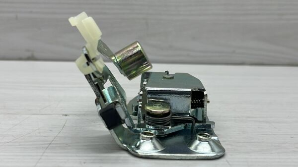 Kapi Kilidi Besta/E2200 Orta Sol