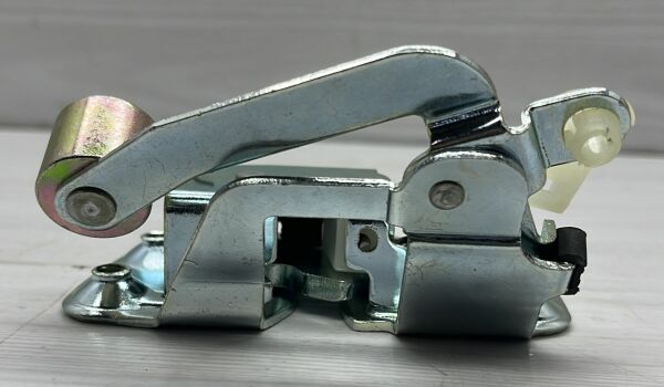 Kapi Kilidi Besta/E2200 Orta Sol