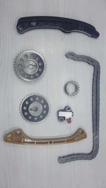 Zincir Seti Lancer 08- 1,5/1,6/Colt 03-1,3 7Parça