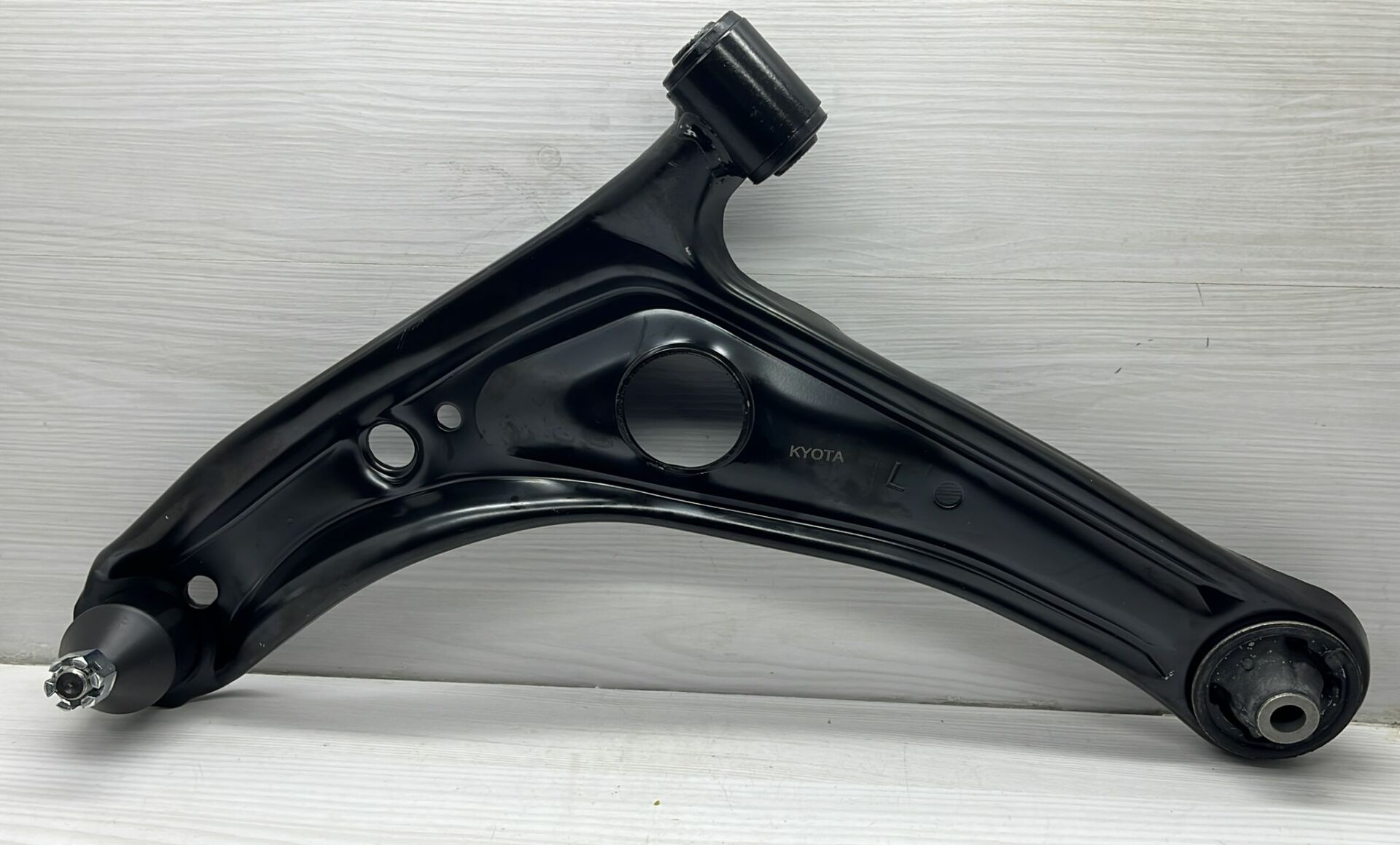 SALINCAK YARIS SOL 99-05