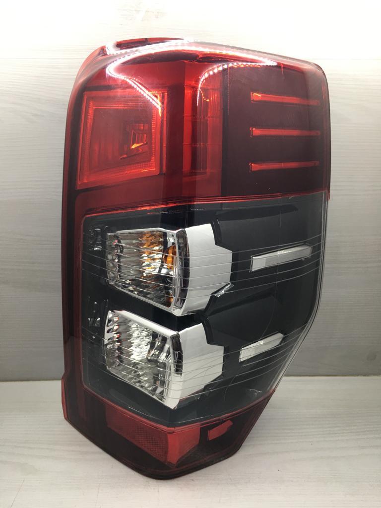 Stop L200 Sağ 19-21 Ledli