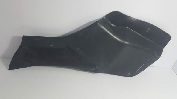 Davlumbaz Accent Sağ 03-06 Arka