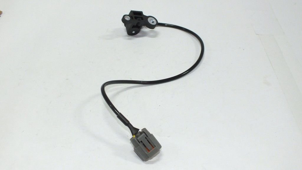 626 98-01 / 323 1.8 98- GRANK POZİSYON SENSÖRÜ