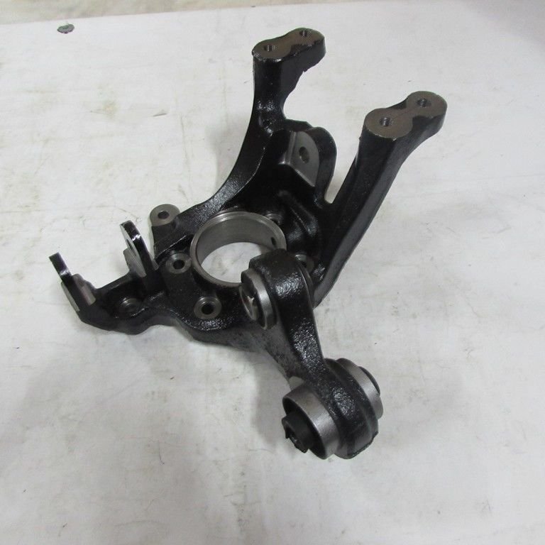 İ-30 12-15 / CEED 12-15 AKS TAŞIYICISI ARKA SOL ABSLİ