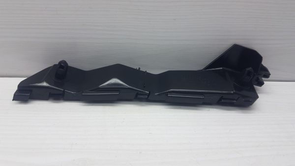 Tampon Braketi Ön Avensis 2003-2006 Sağ