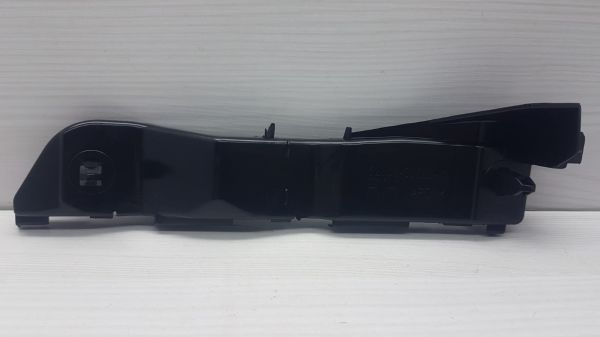 Tampon Braketi Ön Avensis 2003-2006 Sağ