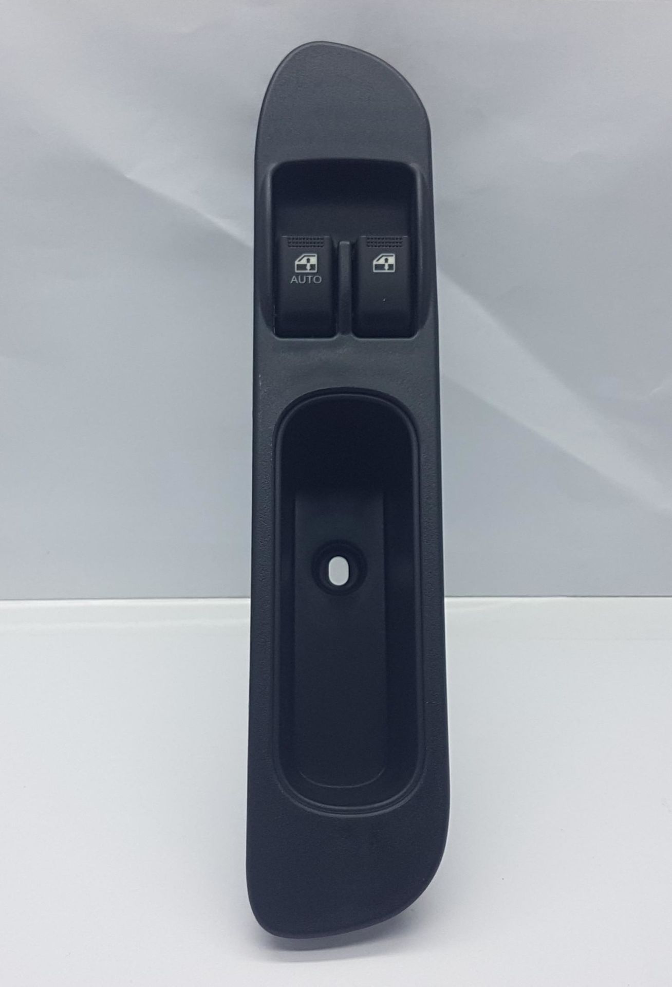 Cam Dügme Bongo Sol 2002-2004